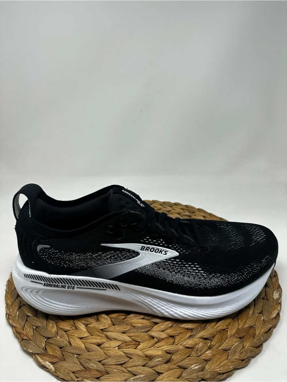 BROOKS Adrenaline GTS 25 Running Shoes Black White Size 11.5 WIDE Men's